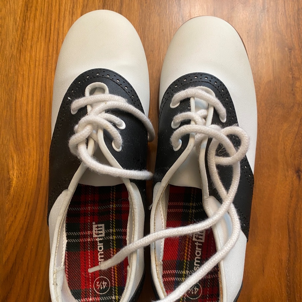 Saddle Shoes Size 4.5